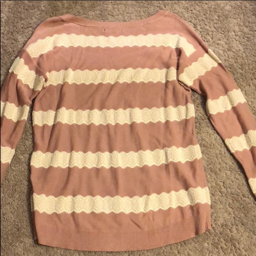 Women’s American Eagle sweater